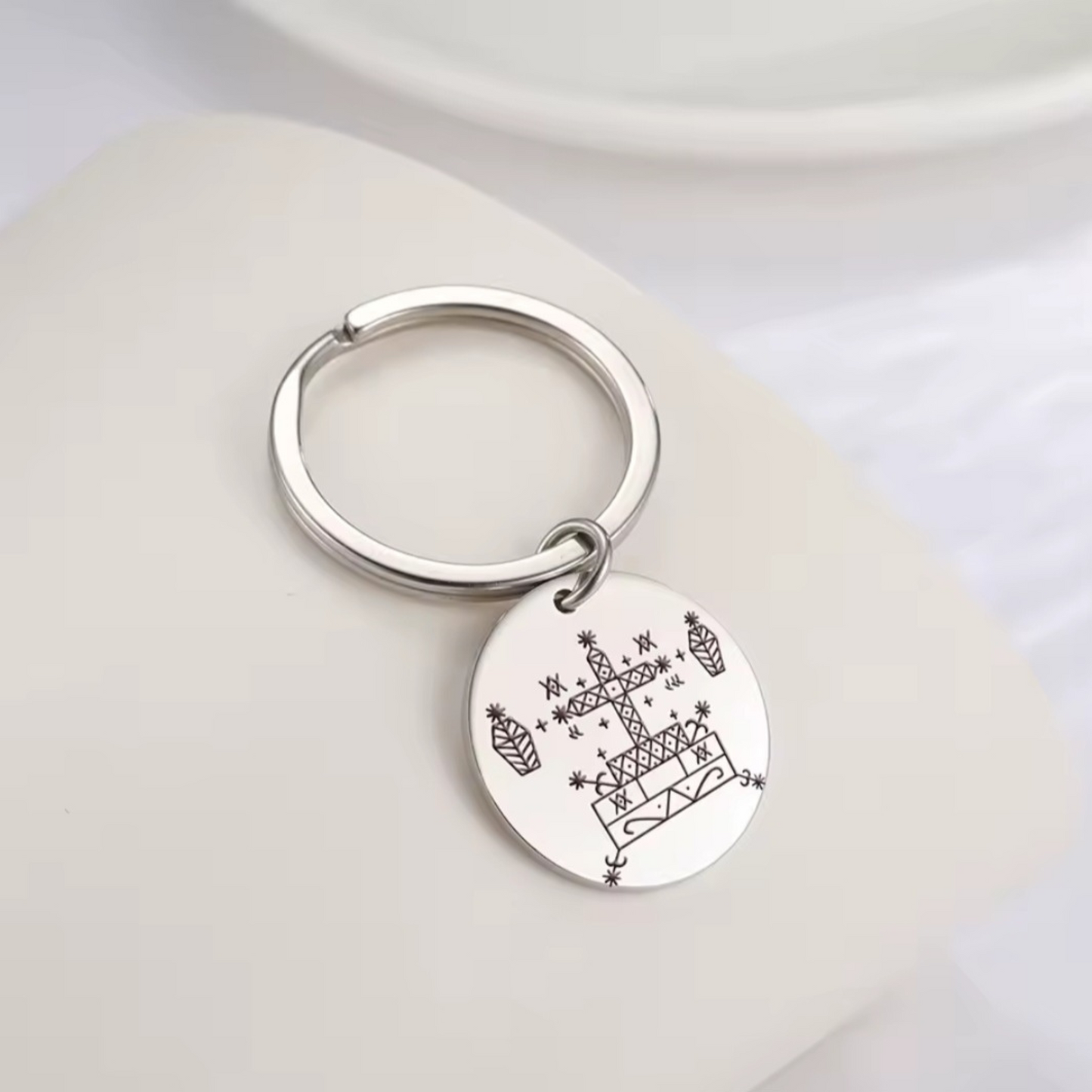 Guede Veve Keychain
