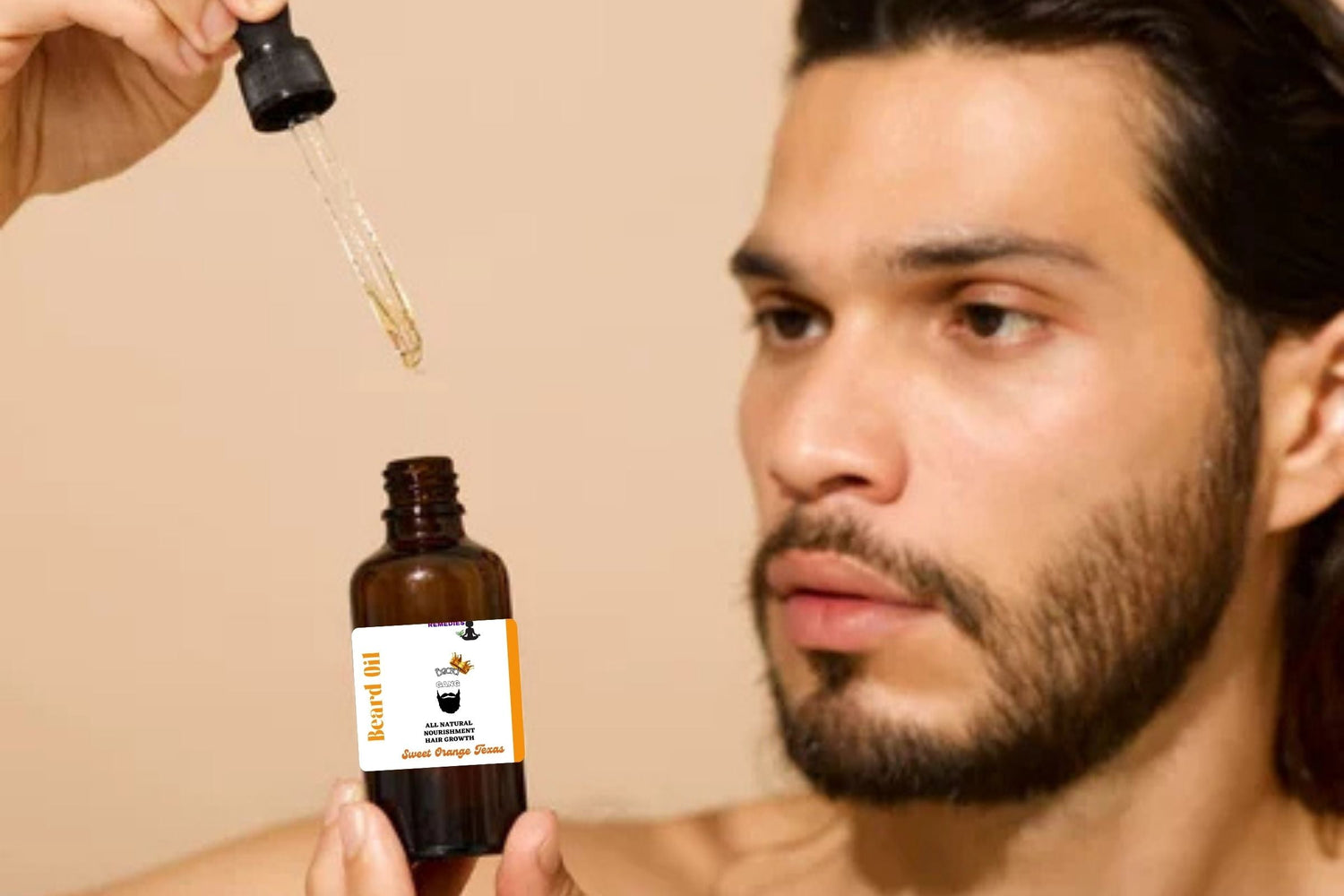 Man holding Beard Gang Oil