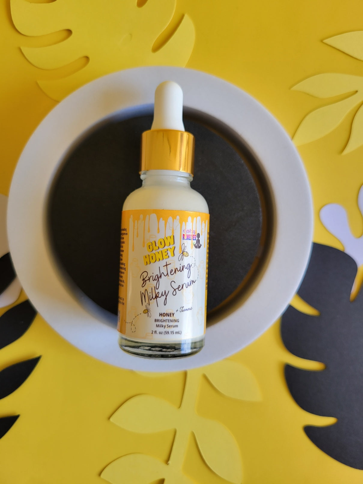 Glow Honey Brightening Turmeric Milky Serum